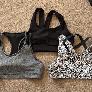 Old Navy girls sz L sports bras